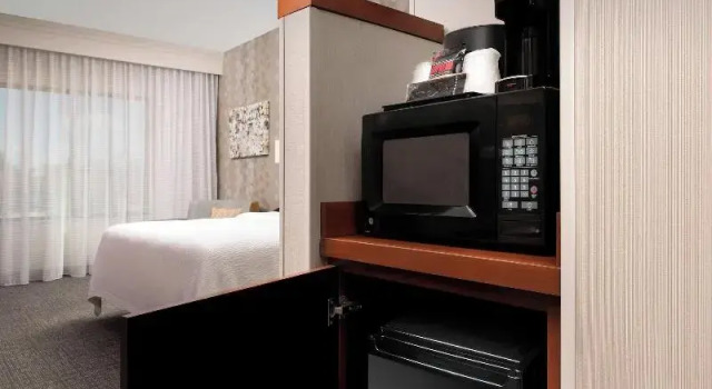 Doppel Suite Courtyard by Marriott Tyler