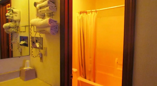 Люкс Travel Inn & Suites