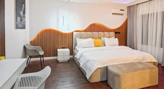 Katus Hyatt Luxury Apartment