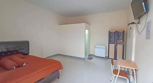 Verisha Inn Singkawang RedPartner, Book Apartment Singkawang 