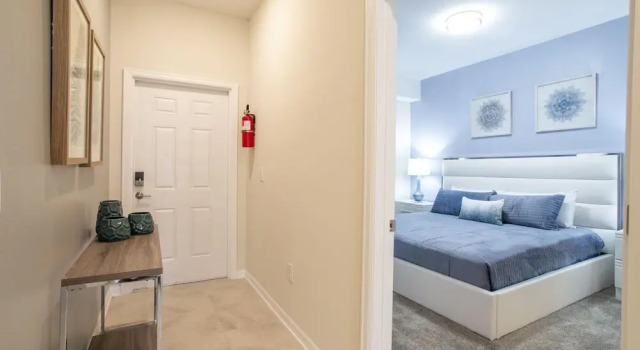 Stunning 2 Bd Close to Disney Storey Lake 203 3180, Rezerwuj Apartament Kissimmee Kissimmee