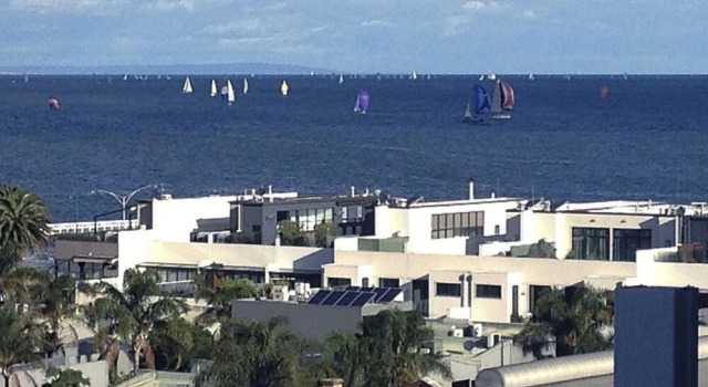 Апартаменты c 1 комнатой StayCentral - Spacious Seaviews Port Melbourne
