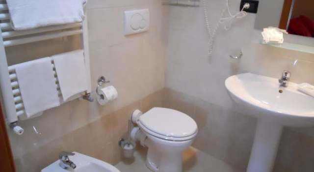 Двухместный номер Deluxe с балконом и с частичным видом на море Locanda Villa Moderna