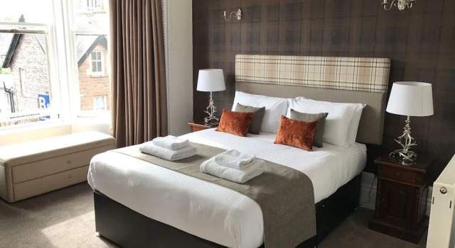 The Crags Hotel