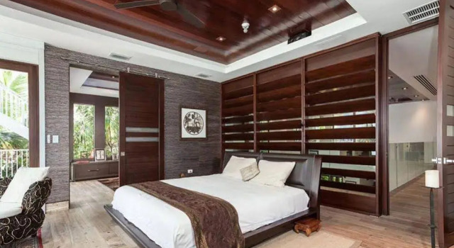 Villa Riza, Varaa Villa Hotellit Miami Beach uima-altaalla, Uima-allas