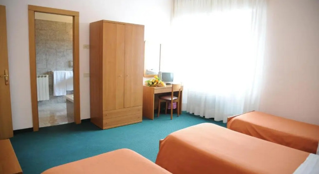 Трёхместный номер Standard Hotel Flamingo