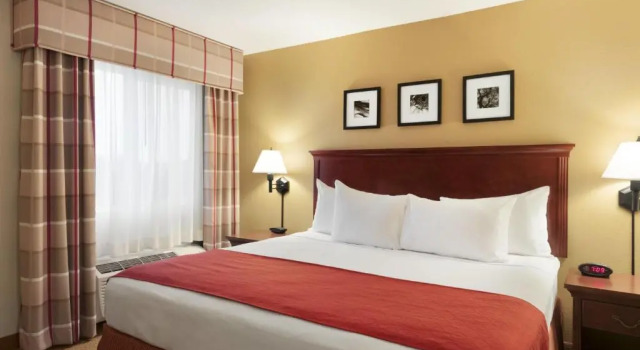 Номер Standard Country Inn & Suites by Radisson, Cedar Rapids Airport, IA