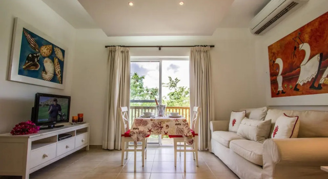 Номер Deluxe Los Flamencos Aparthotel Beach Club