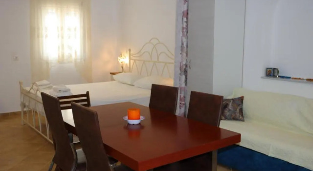 Avlemonas Guest House