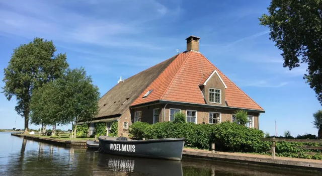 Вилла Private Island De Sayter