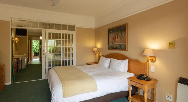 Семейный номер Standard Cathedral Peak Hotel