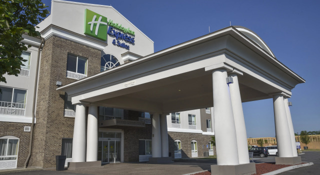Holiday Inn Express Hotel & Suites Richwood-Cincinnati South by IHG