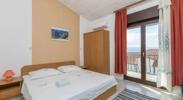 Apartmani Miro Opacak, Rezerwuj Pensjonat Omiš Split Region