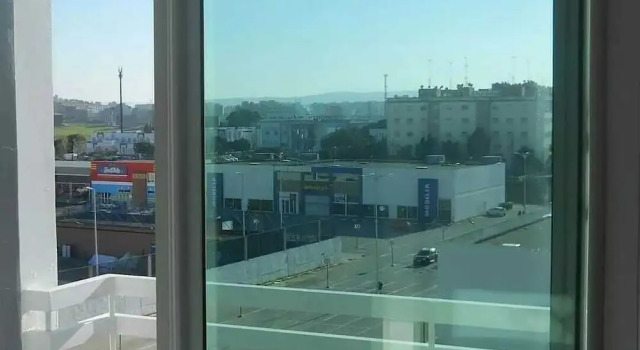 Апартаменты с 3 комнатами с балконом Cheap Luxury Apart  In Tangier With Wifi