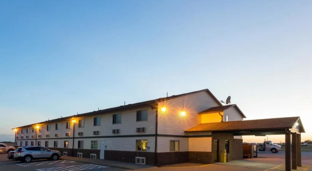 Super 8 Mendota, Book Hotel Mendota Illinois