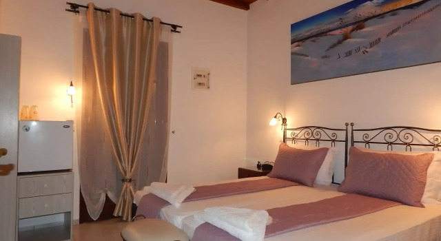 Двухместный полулюкс с видом на море Tinos Suites & Apartments