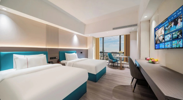 Двухместный номер Deluxe с балконом Guangzhou Meigang Hotel
