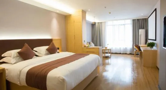 Люкс Deluxe GYA Hotel (Shanghai Songjiang University Town)