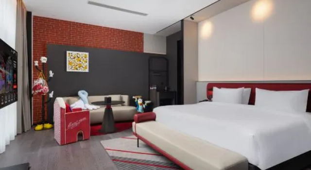 Люкс Radisson RED Hotel Jingjiang Financial Business District