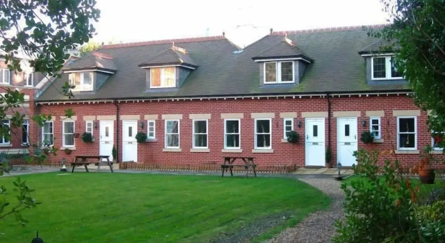 Pebble Cottage, Забронировать Дом для отпуска Виллы Борнмута, рядом с Железнодорожный вокзал Борнмута, Вилла