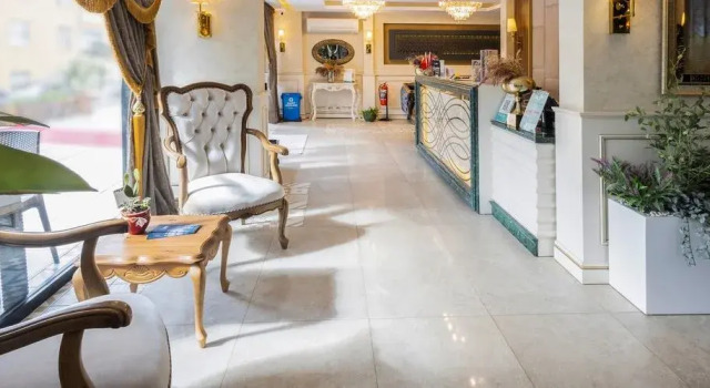 Alya Hotel