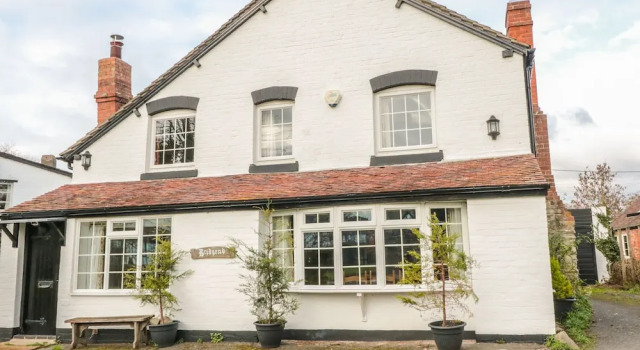 Bridgend Cottage, Varaa Lomakoti Mökit kohteessa Merseyside, Mökki