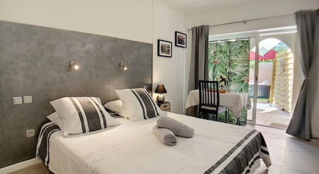 Mas Maurane Chambre d'hôtes, Забронировать Отель Тараскон ViaRhona