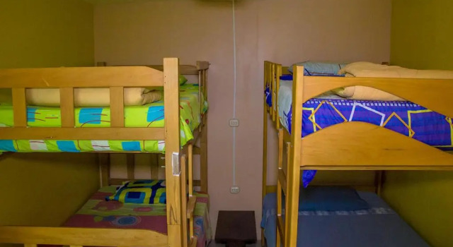 Seng i sovesal Atenas Backpacker Hospedaje
