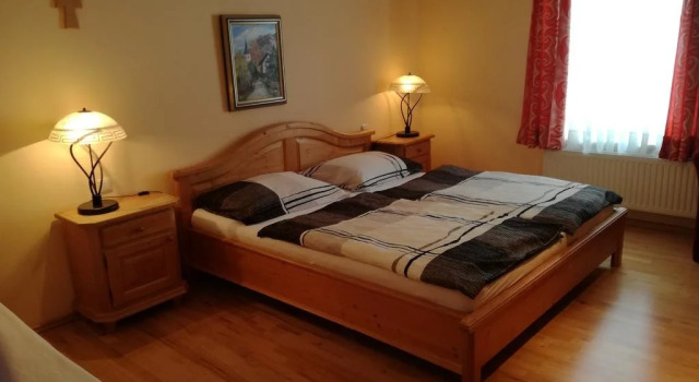 Gasthof Kirchenwirt, Book Hotel Gaming 