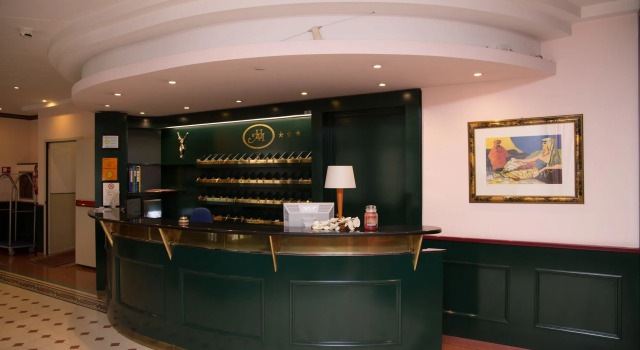 Hotel Montreal