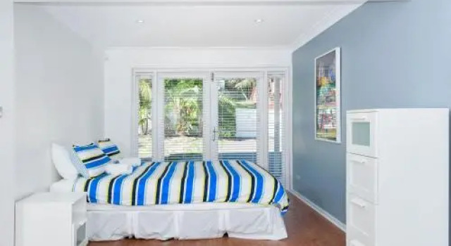 The White House', 25 Tomaree Road - Fantastic House With Pool, Linen Foxtel And Wii-U