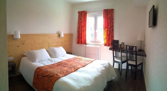 Logis Hôtel Clair Matin, Rezerwuj Hotel Le Chambon-sur-Lignon Haute Loire