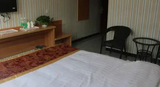 Hechi Hengyuan Business Hotel
