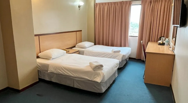 O podwyższonym standardzie dwuosobowy pokój Fair Park Hotel