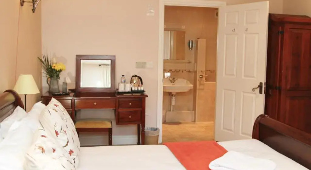 Двухместный номер Superior Haselbury Mill Hotel and Restaurant
