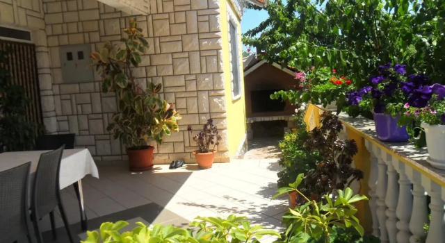 Студия Apartments Marina