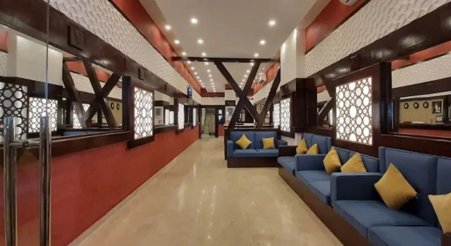 Star Emirates Royal, Rezerwuj Hotel Hotele w Salala z parkingiem, Parking