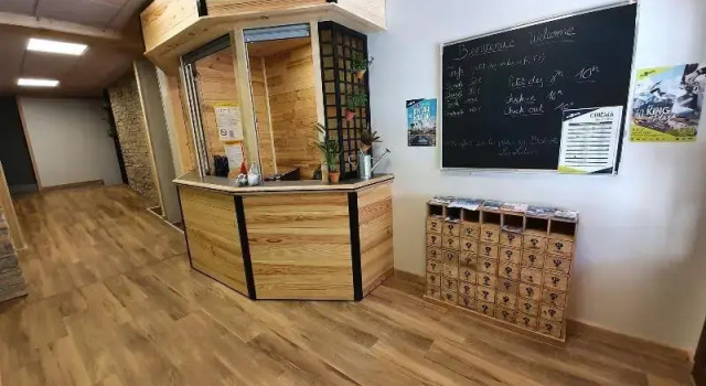 Hotel Les Lutins, Забронировать Отель Мон-де-Ланс Oisans