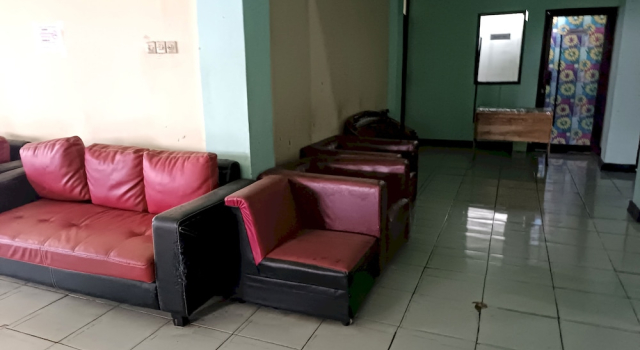 OYO 93415 Pondok Kula Rumbih Syariah, Prenota Hotel Hotel a Kalimantan con parcheggio, Parcheggio