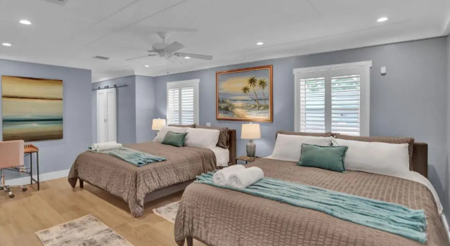 Modern & Fun 3BD Villa by the Beach, Pool & BBQ, Забронировать Вилла Дания-Бич Broward County