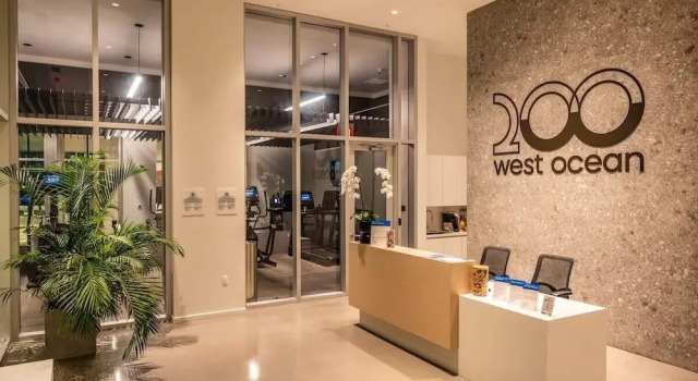 @ Marbella Lane - Sleek Corner Ocean View
