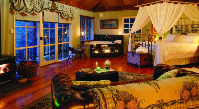 Observatory Cottages, Rezerwuj Hotel Hotele w Dandenong Ranges z parkingiem, Parking