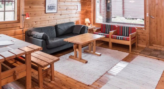 Kelokaltiokylä 17, Book Hotel Hoteller i North Ostrobothnia med parkering, Parkering