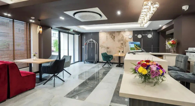 K&G City Hotel, Забронировать Отель Казанлык область Стара-Загора, рядом с Казанлыкская гробница