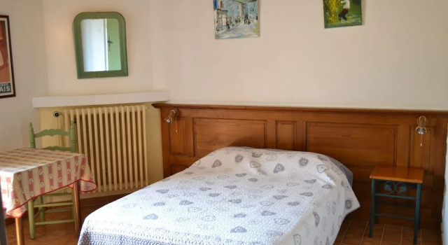 Grand Mas Pernes les Fontaine, Book Hotel Pernes-les-Fontaines Vaucluse