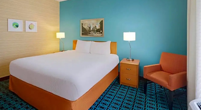 Двухместный люкс Fairfield Inn & Suites Austin University Area