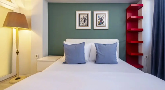Central Flat Close to Shopping Malls in Sisli
