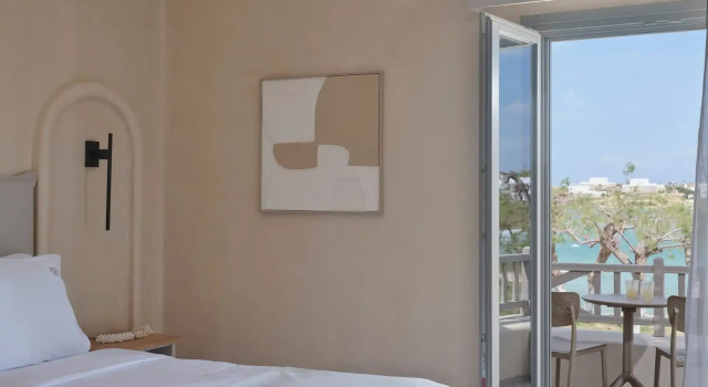 Полулюкс Salt Suites Paros