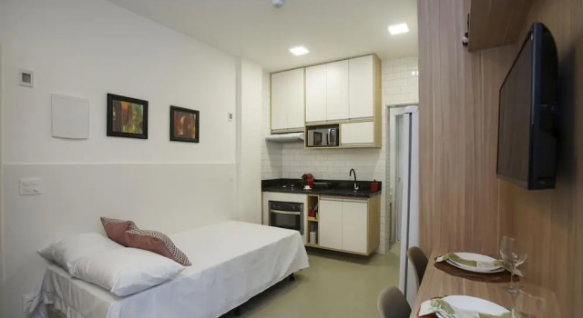 5 Minutes From Copacabana Beach Nsc1109, Забронировать Отель Отели штата Рио-де-Жанейро 3 звезды, 3*