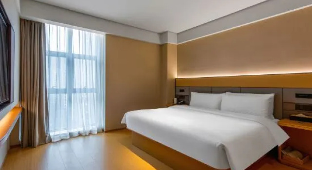 Люкс JI Hotel (Wuhan Zhuankou AEON Mall)